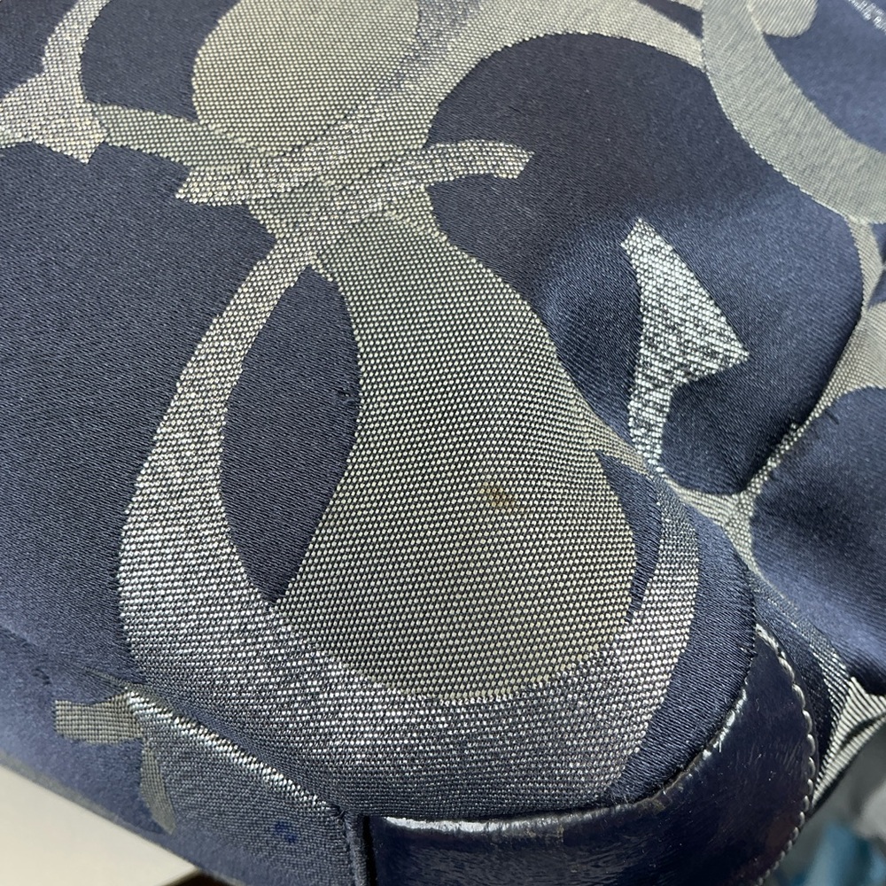 Coach Y2K Optic Art Signature Navy Blue‎ Silver Metallic Tote Shoulder Bag - Picture 15 of 15